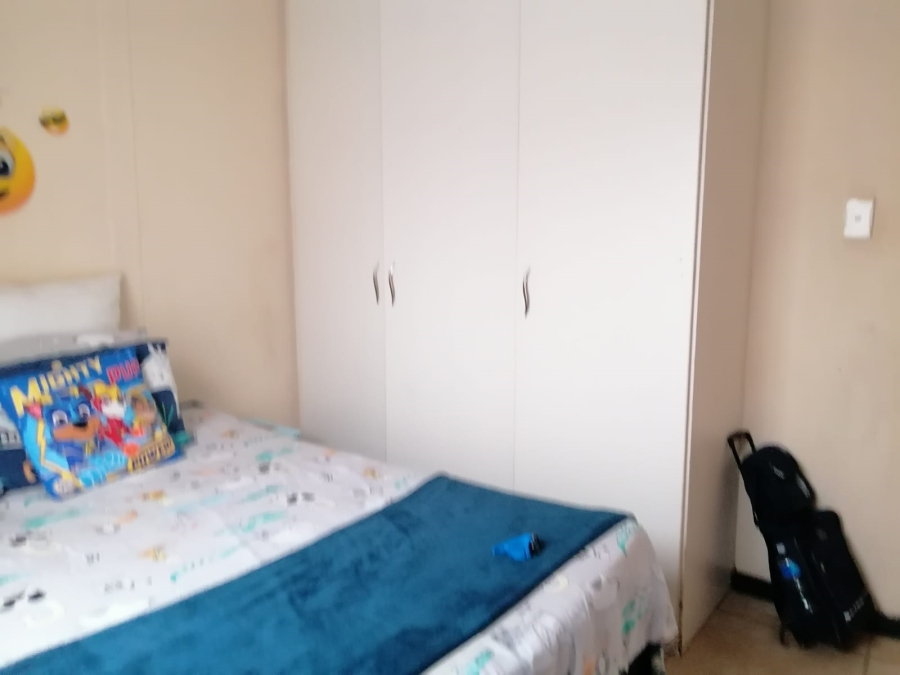 2 Bedroom Property for Sale in Tlhabane West North West